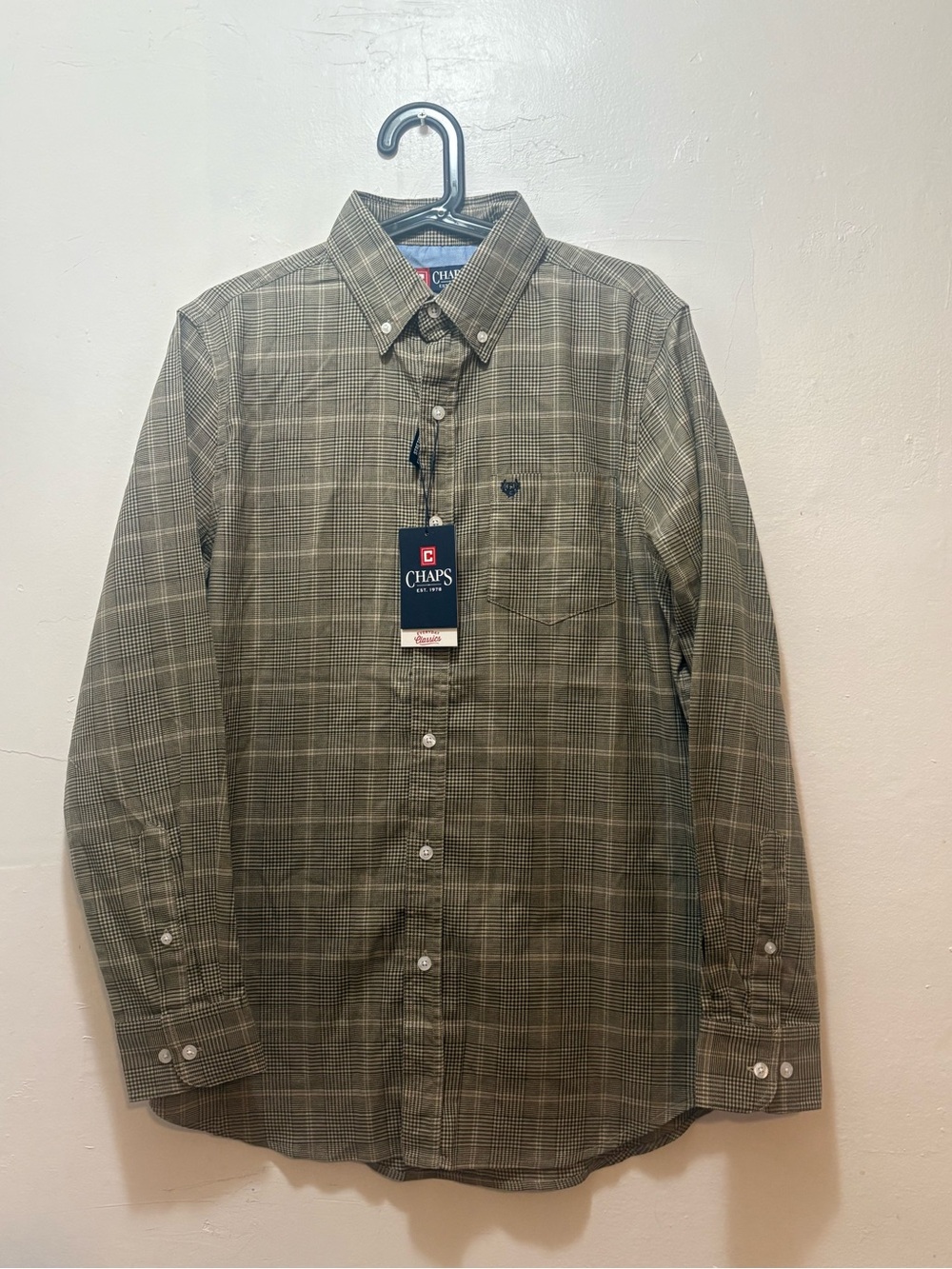 Chaps Men's Olive Plaid Button-Down Shirt